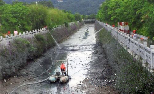 临夏州推进河道环境综合整治